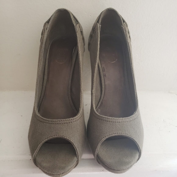 ASH Italia Canvas Peep Toe Pumps Taupe Size 38.5 - Picture 2 of 7